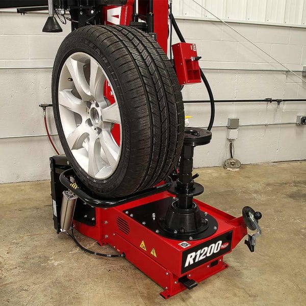 Rotary® Tire Changer – R1200 | Dual ROLLER Leverless Center Post Clamping - Image 4